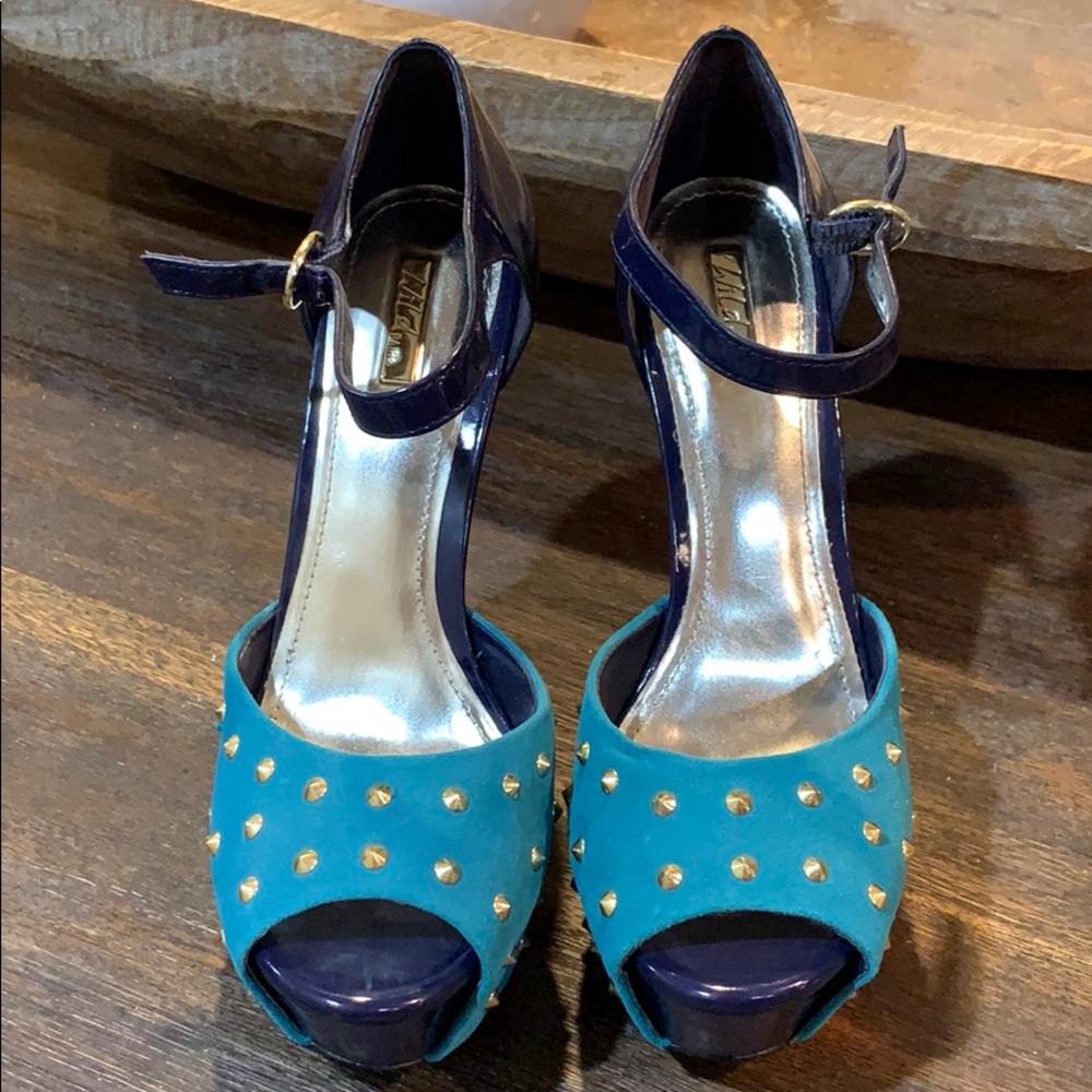 Wild Pairs Blue Heels